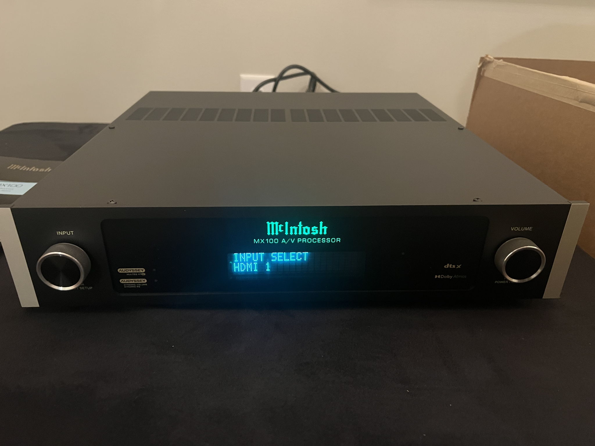 McIntosh MX-100