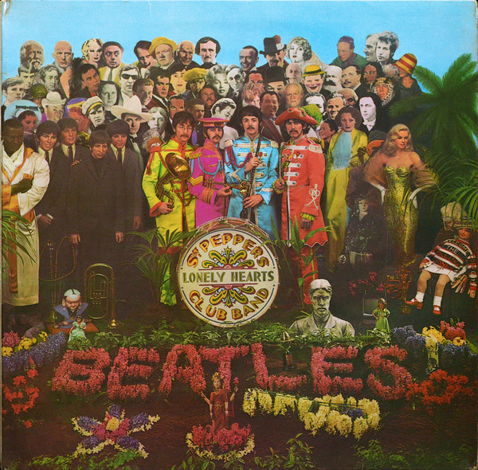 The Beatles THE BEATLES Sgt. Pepper's Lonely Hearts Clu...