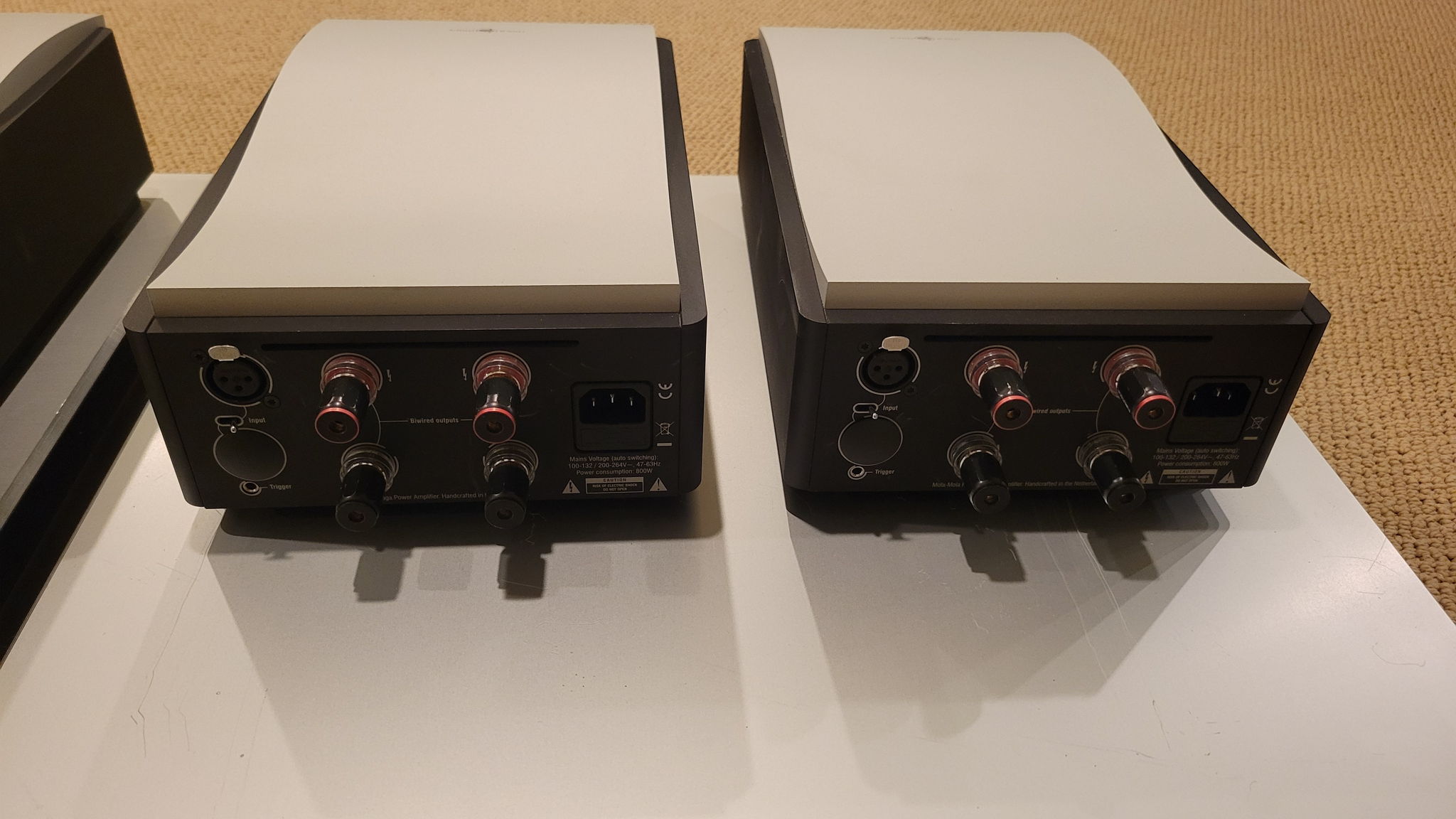 Mola Mola Kaluga Mono amplifers 5