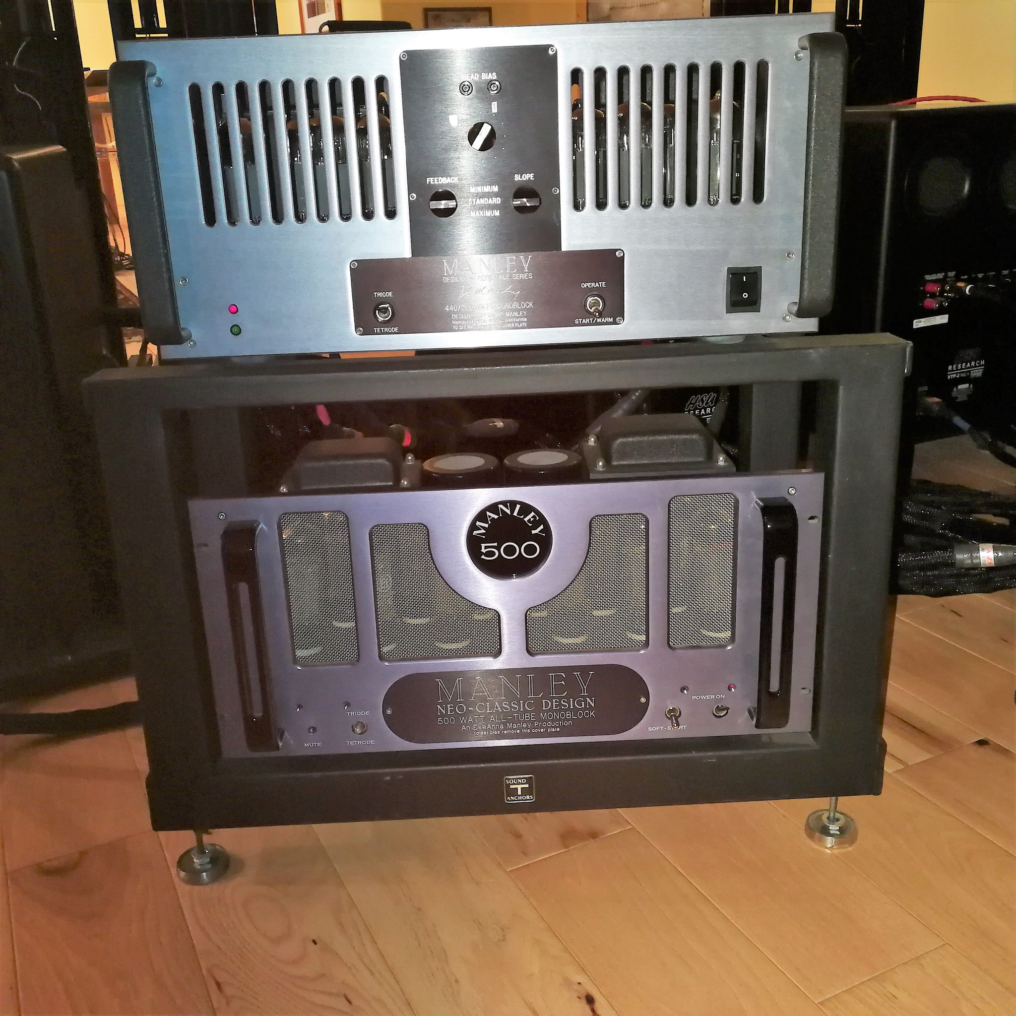 Manley 440 on top with KT 77's. Manley 500 on bottom with KT 90's. The 440 powers the panels on the Eminent Technology LFT 8A's and the 500 powers the woofer.