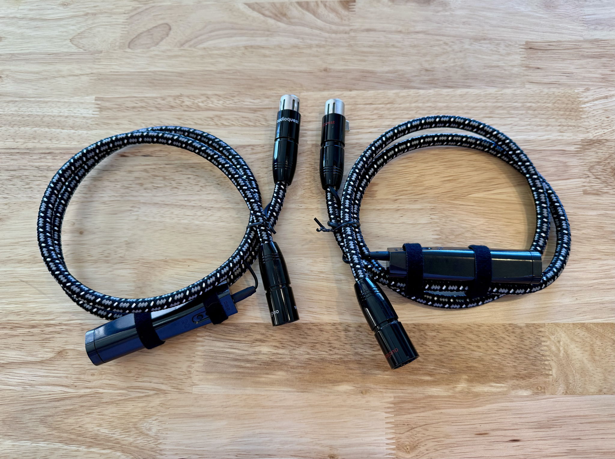 AudioQuest Niagara XLR to XLR 72V DBS 1 Meter 2