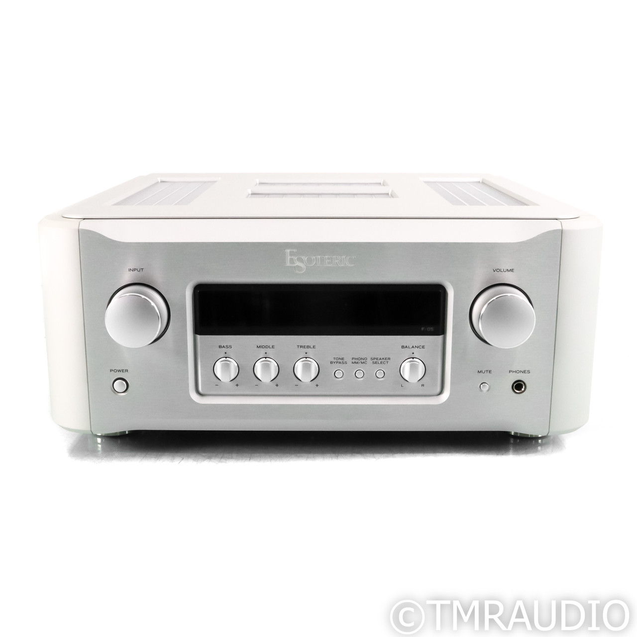 Esoteric Audio F-05 Stereo Integrated Amplifier; MM & M...
