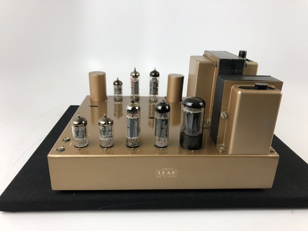 Leak Stereo 20 Vintage Tube Amplifier made in the UK