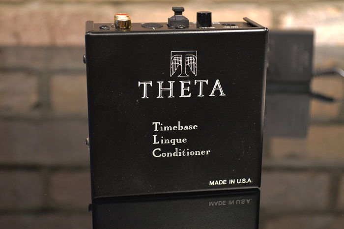 Theta Digital Timebase Linque Conditioner