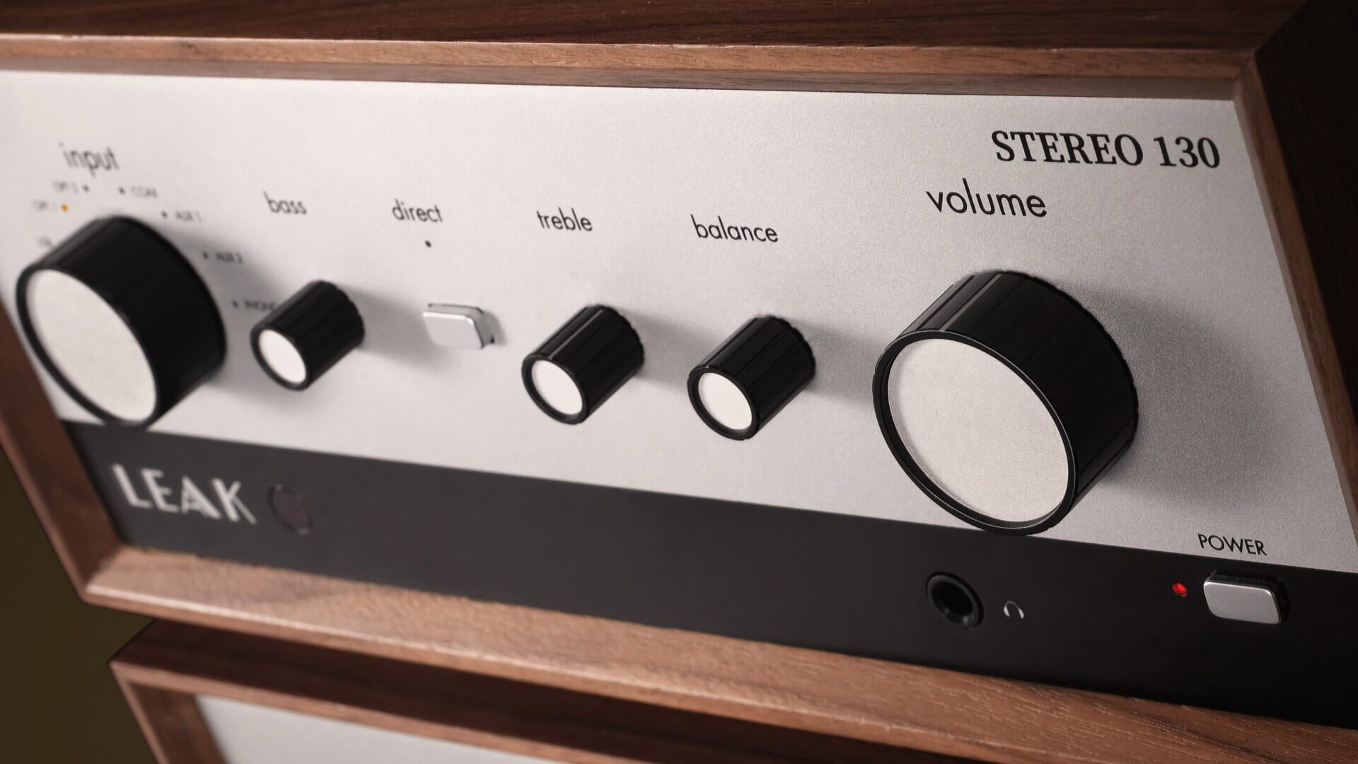 LEAK STEREO 130 INTEGRATED AMPLIFIER IN WALNUT