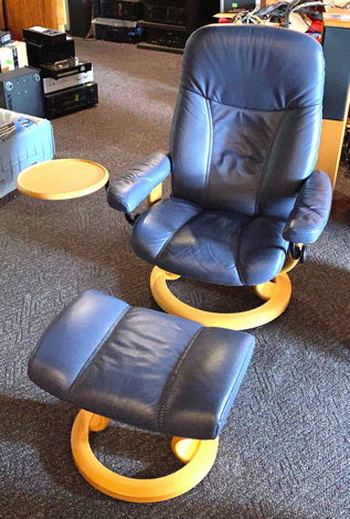 Relax The Back  Leather Blue Chair Heavenly for your back