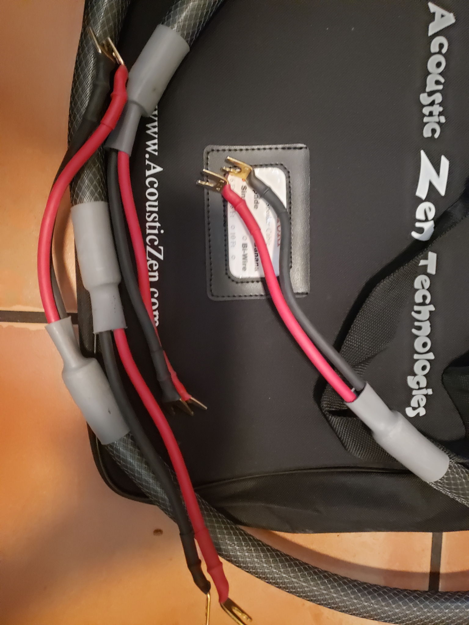 Acoustic Zen Satori 6 FEET SPAKER CABLES 5