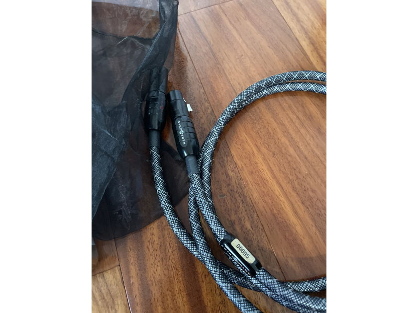 Wireworld Platinum Eclipse 7 XLR cables, 1 meter pair