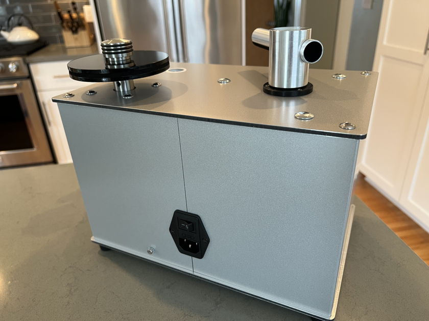 Pro-Ject VC-E Vacuum Record Cleaning Machine