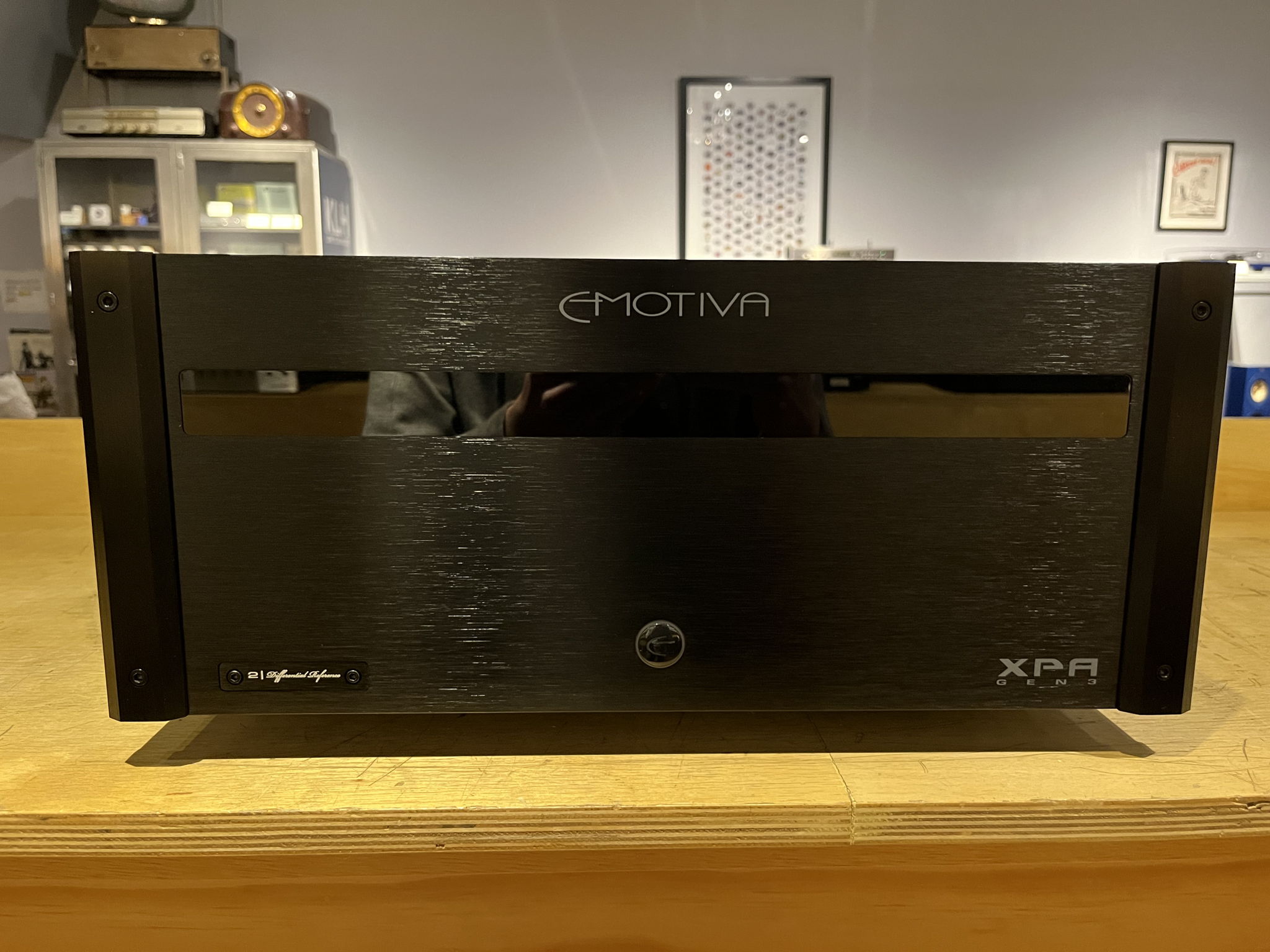 Emotiva XPA-DR2 Gen 3 Stereo Power Amplifier w/ Box & A... 2