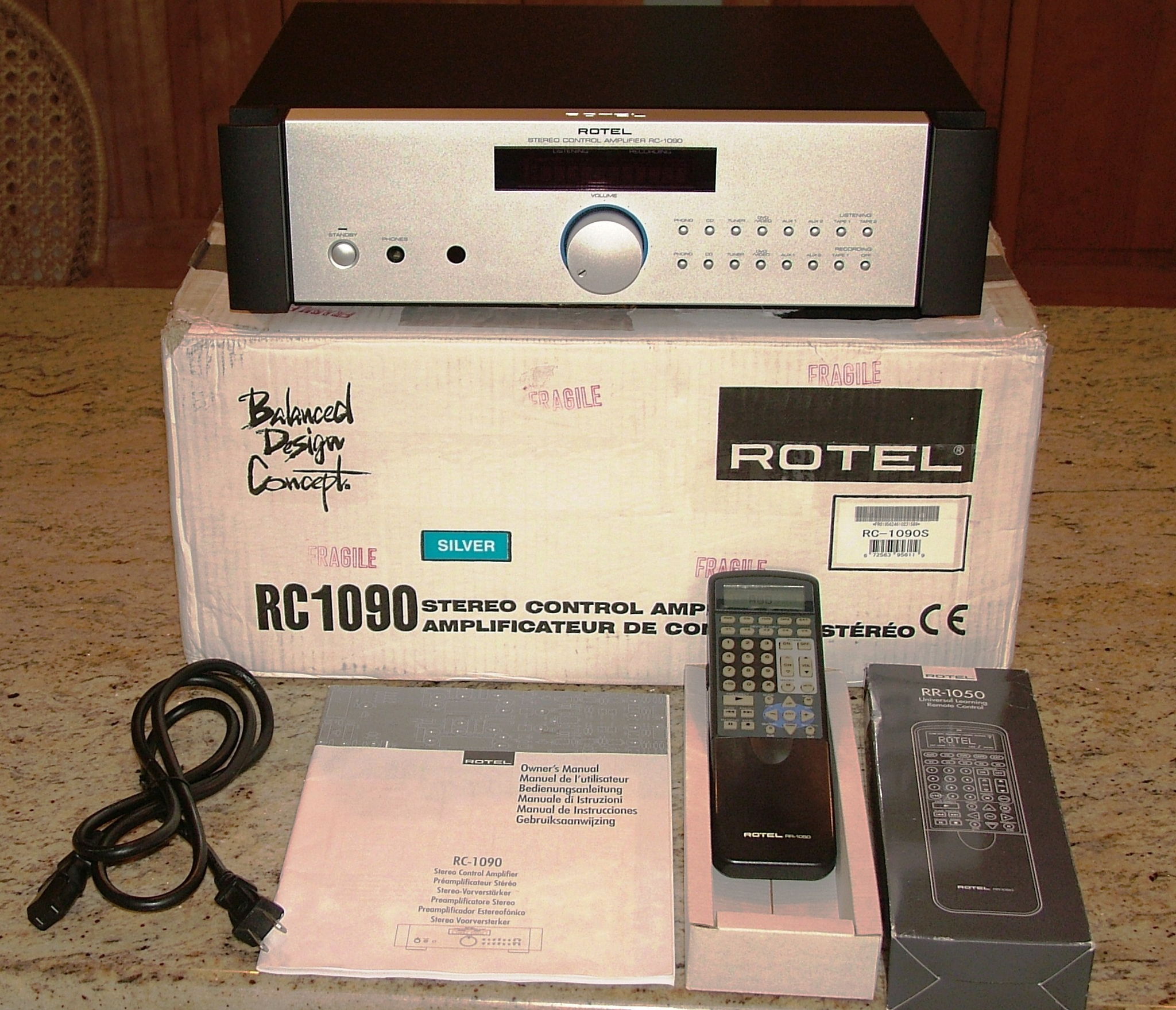 Rotel RC-1090 For Sale | Audiogon
