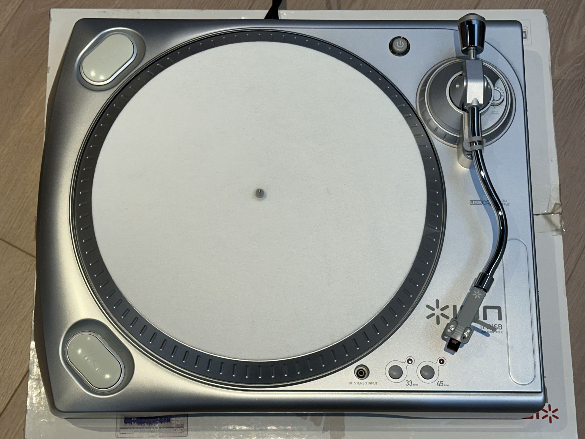 Ion USB Turntable iTTUSB Vinyl Record Player EXCELLENT 4