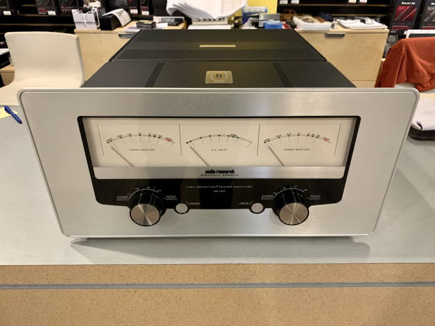 Audio Research GS150 Vacuum Tube Stereo Power Amplifier...