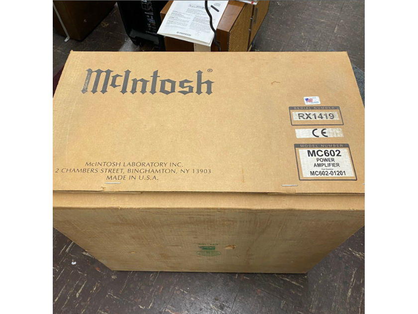 McIntosh MC-602 power amplifier