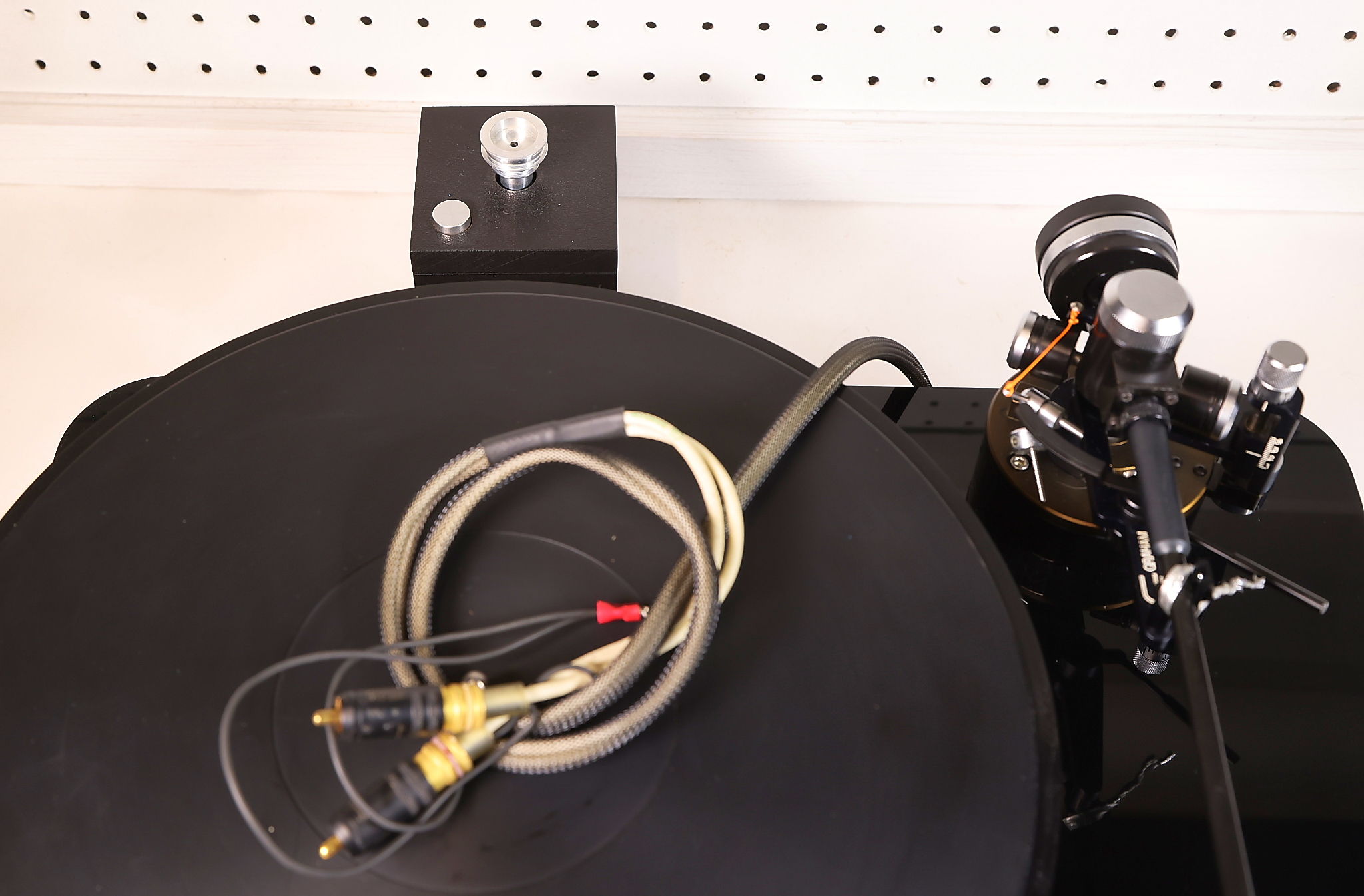 Basis Audio 2500 with Graham Tonearm 4