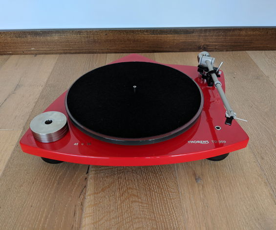 Thorens TD-309 Tri-Balance Turntable in Red Finish