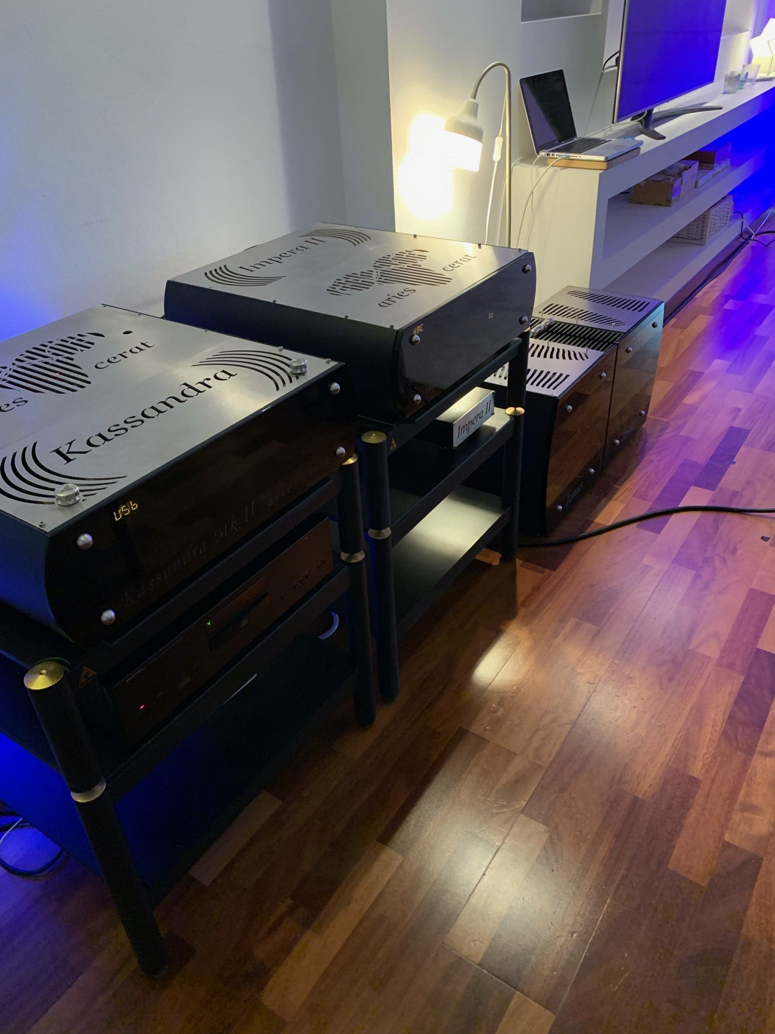 DAC + Pre + Power Amps