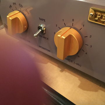 Pearl Tube Stereo Preamplifier