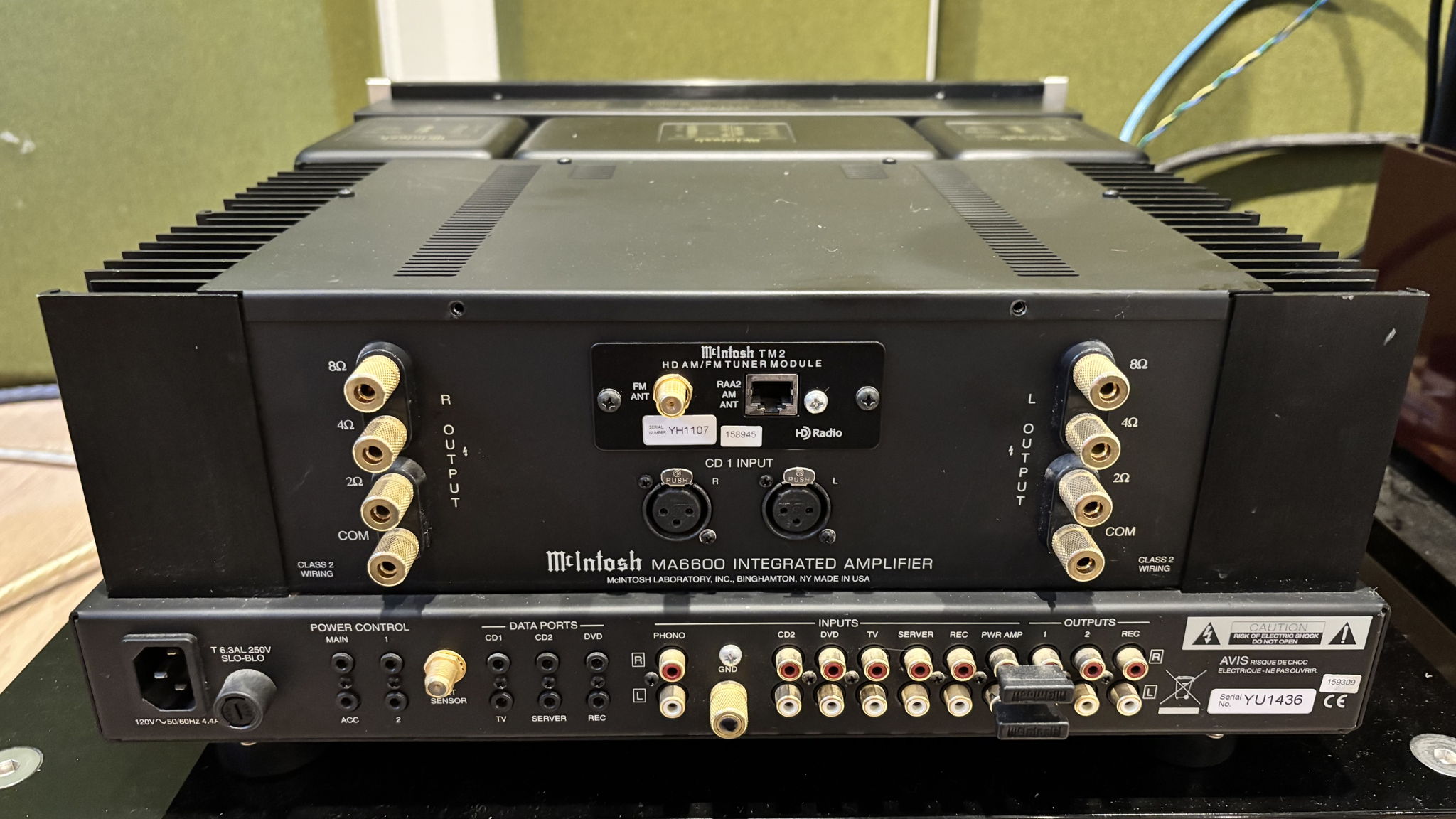 McIntosh MA6600 2-Channel Solid State Integrated Amplif... 6