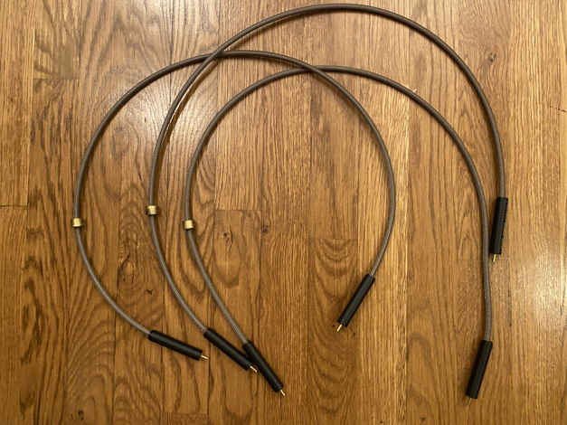 High Fidelity Cables - Pre CT-1 RCA interconnects for s...