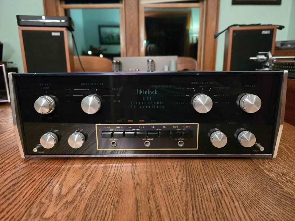 McIntosh C28 2