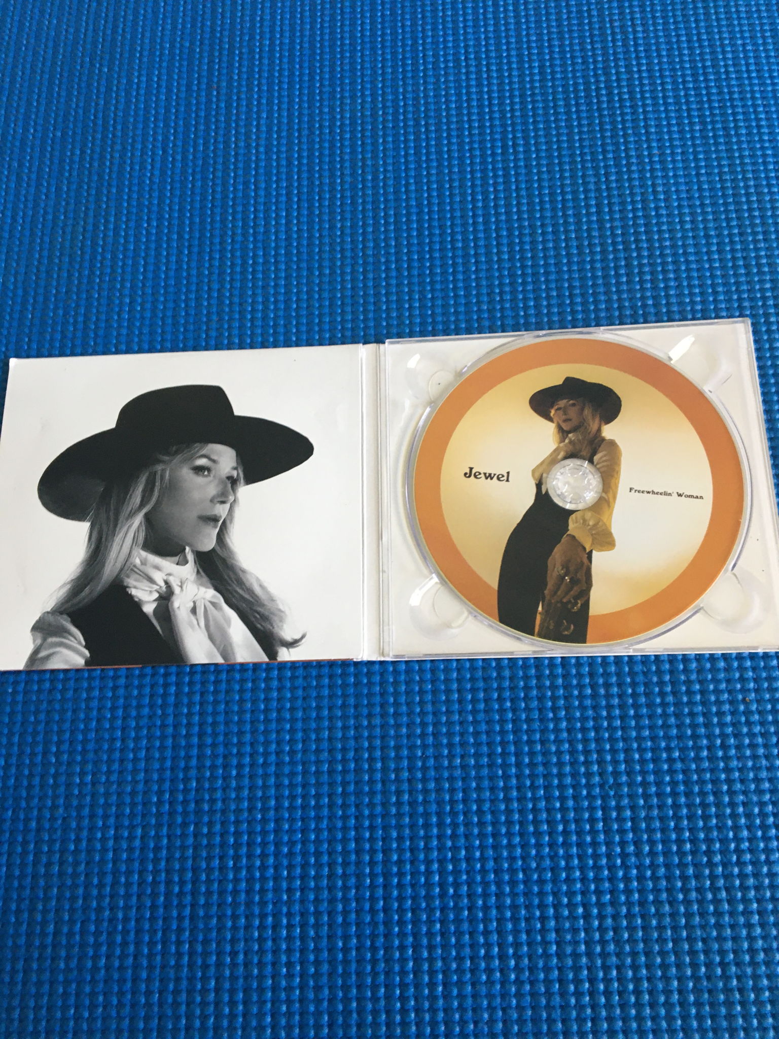 Jewel cd Freewheeling Woman 3