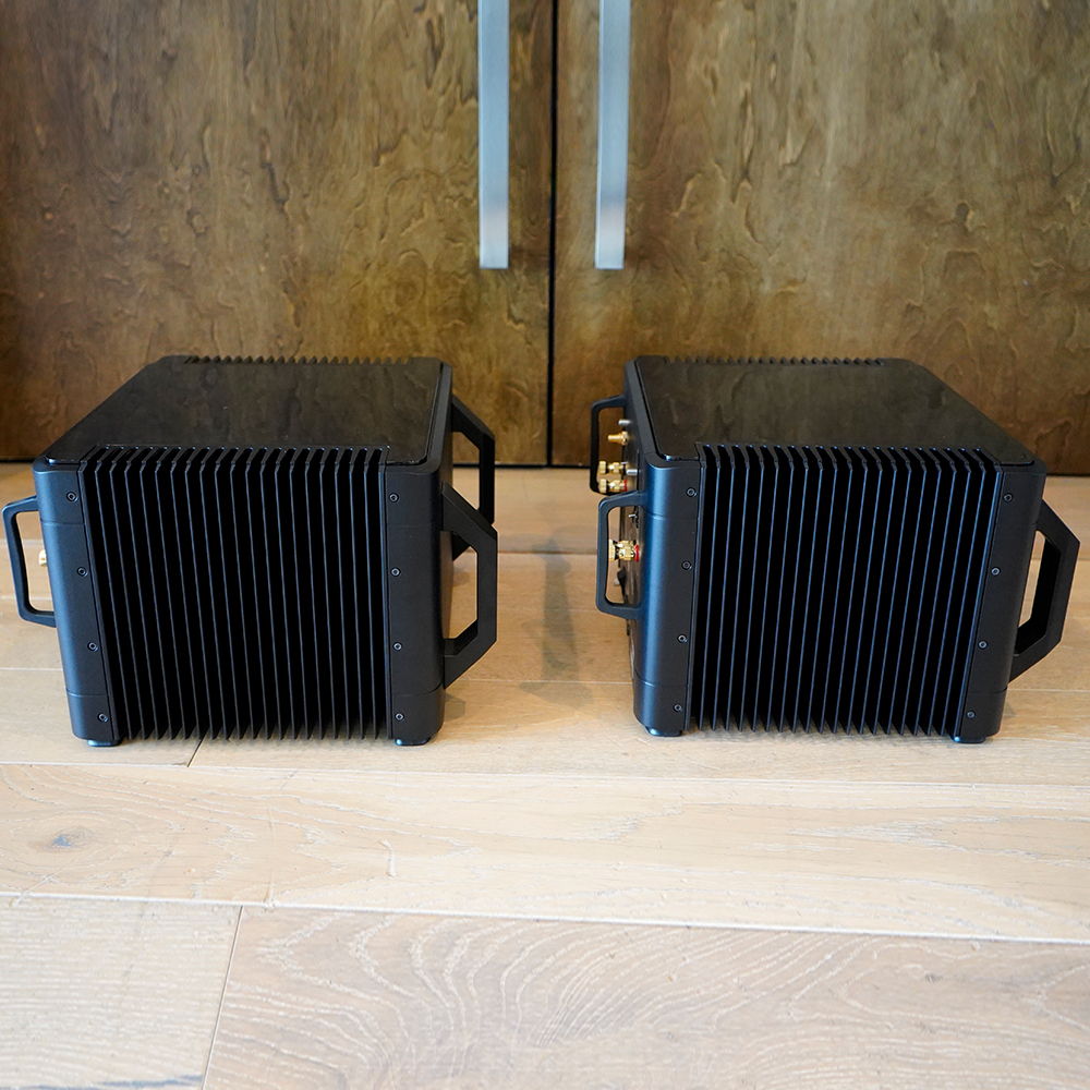 PS Audio BHK 600 Monoblock Amplifiers, Pre-Owned 2