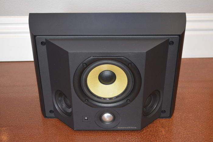 B&W (Bowers & Wilkins) DS3 -- Good Condition (see pics!)
