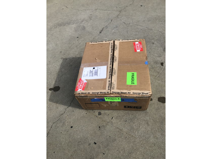 McIntosh C37 Shipping box/ carton