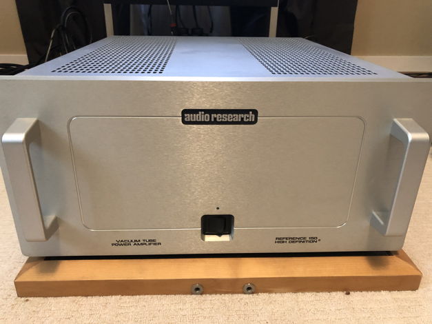 Audio Research Reference 150 includes 8 NEW KT150 ($750...