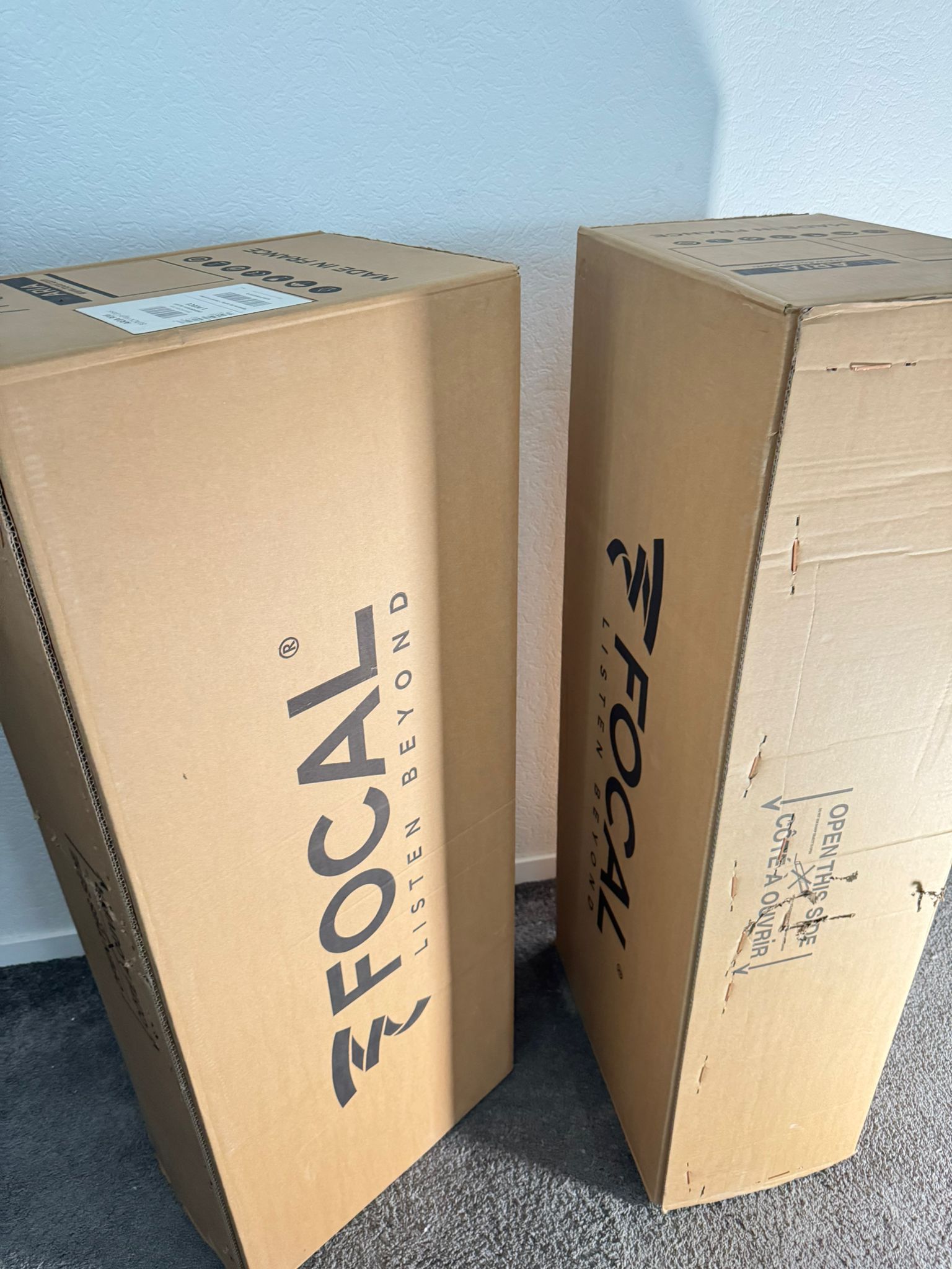 Focal Aria 936 speakers in black new 3