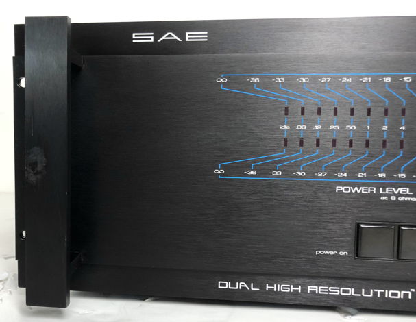 SAE 2401 Dual High Resolution 2-CH Solid State 250wpc @...