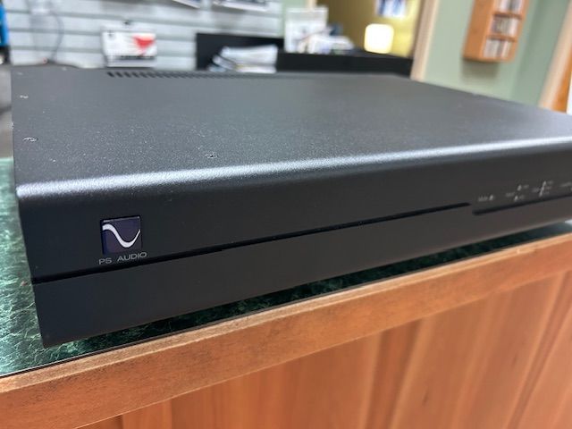 PS Audio Stellar, Black