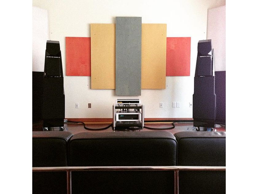 Wilson Audio MAXX 3 Loudspeakers - Shipping To 48 States With Crates!