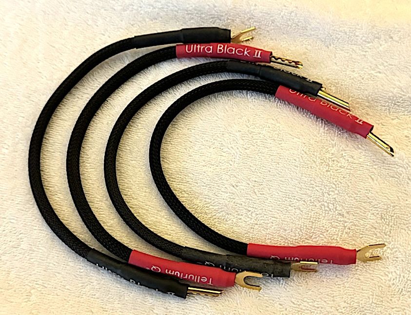 Tellurium Q Ultra Black II Speaker Cables with Links 2