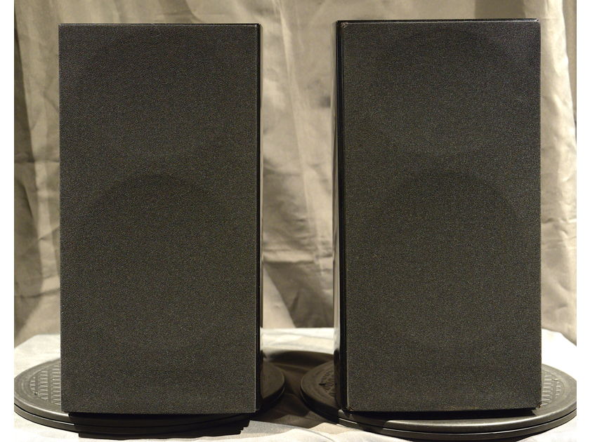 Aerial Acoustics 5T with Stands - Very Nice Condition! LOCAL Chicagoland Pickup ONLY