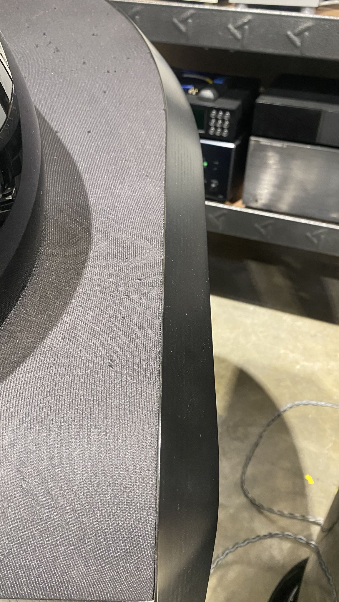 Bowers & Wilkins Abbey Road DEALER:  B&W Nautilus 801 -... 9