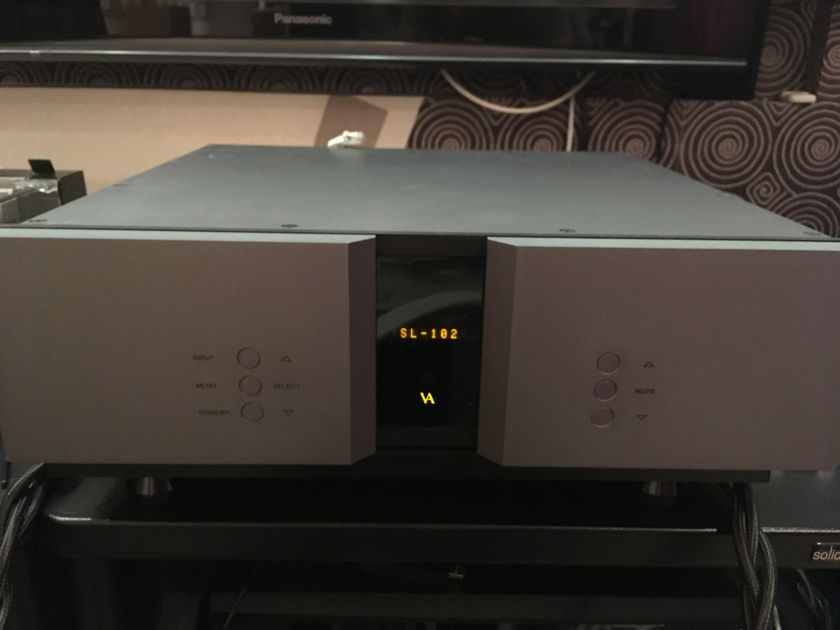 Vitus Audio SL-102 Best ever solid state preamp Vitus audio