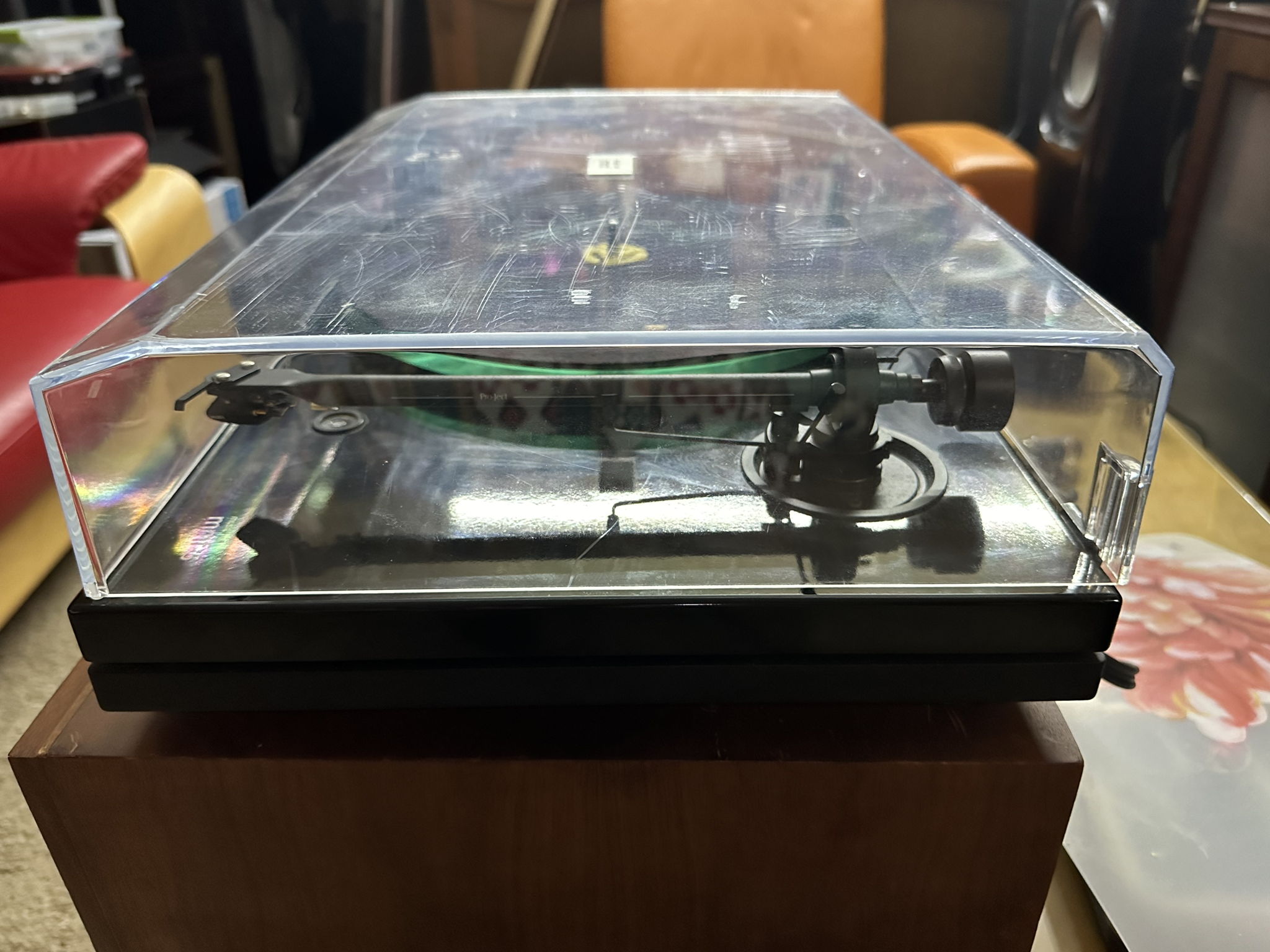 Music Hall MMF-5 Turntable. New Belt and AC Adapter. 4