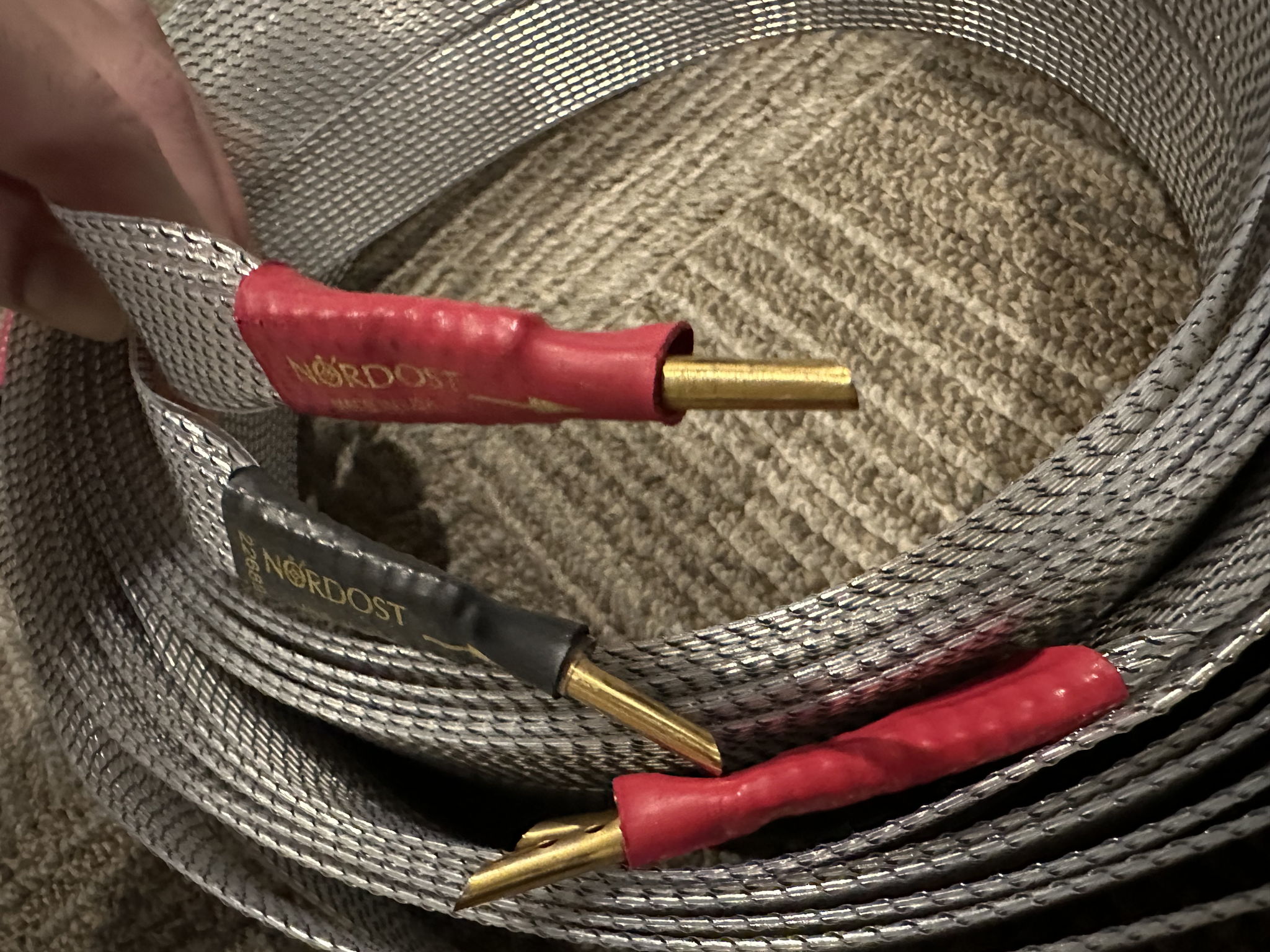 Nordost Tyr 2 Speaker Cables (4m, Pair) 2