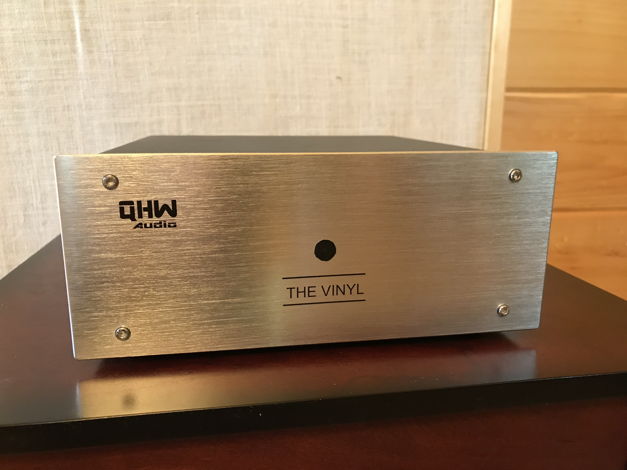 QHW Audio The Vinyl