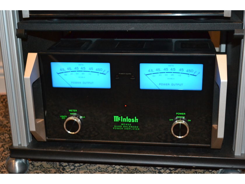 McIntosh MC452 Stereo Amplifier