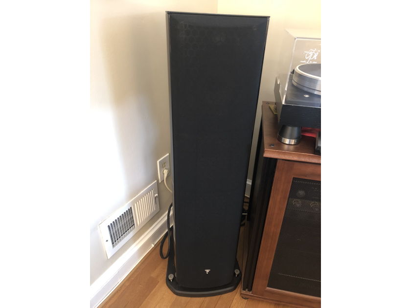 Focal Aria 948 3-Way Floor-Standing Speaker - Black Gloss