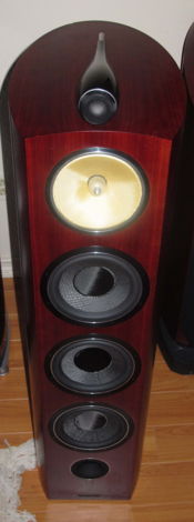 B&W Bowers & Wilkins 803 D2 speakers in Rosenut