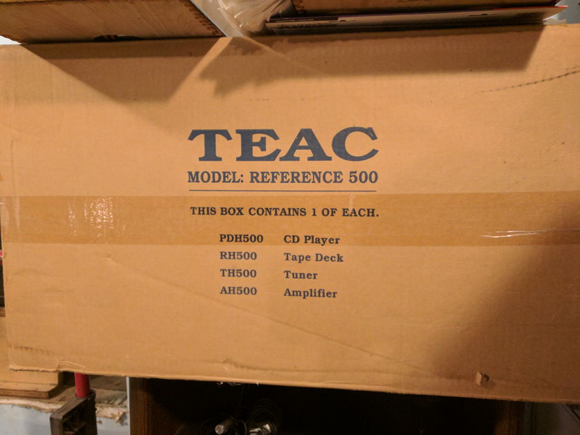 NEW IN BOX Teac Reference 500 Set