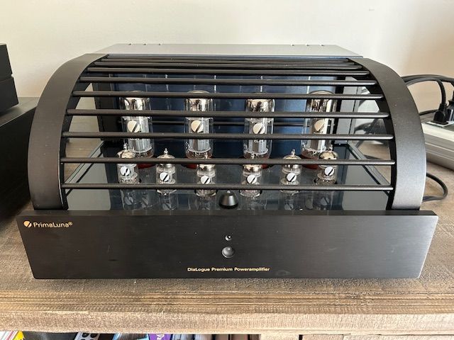 PrimaLuna DiaLogue Premium Power Amplifier