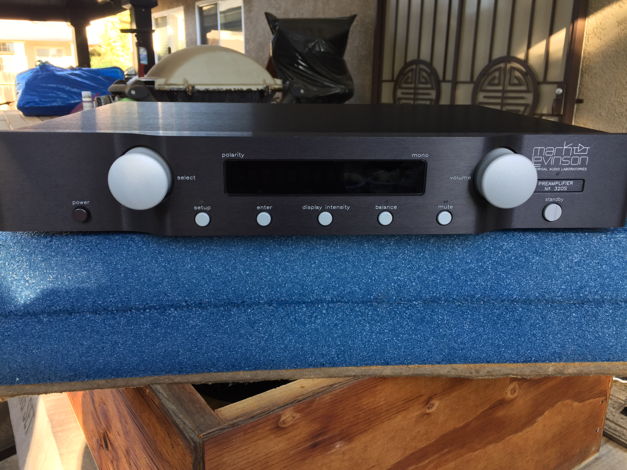 Mark Levinson No 320s ( Free shipping and paypal ) mint...