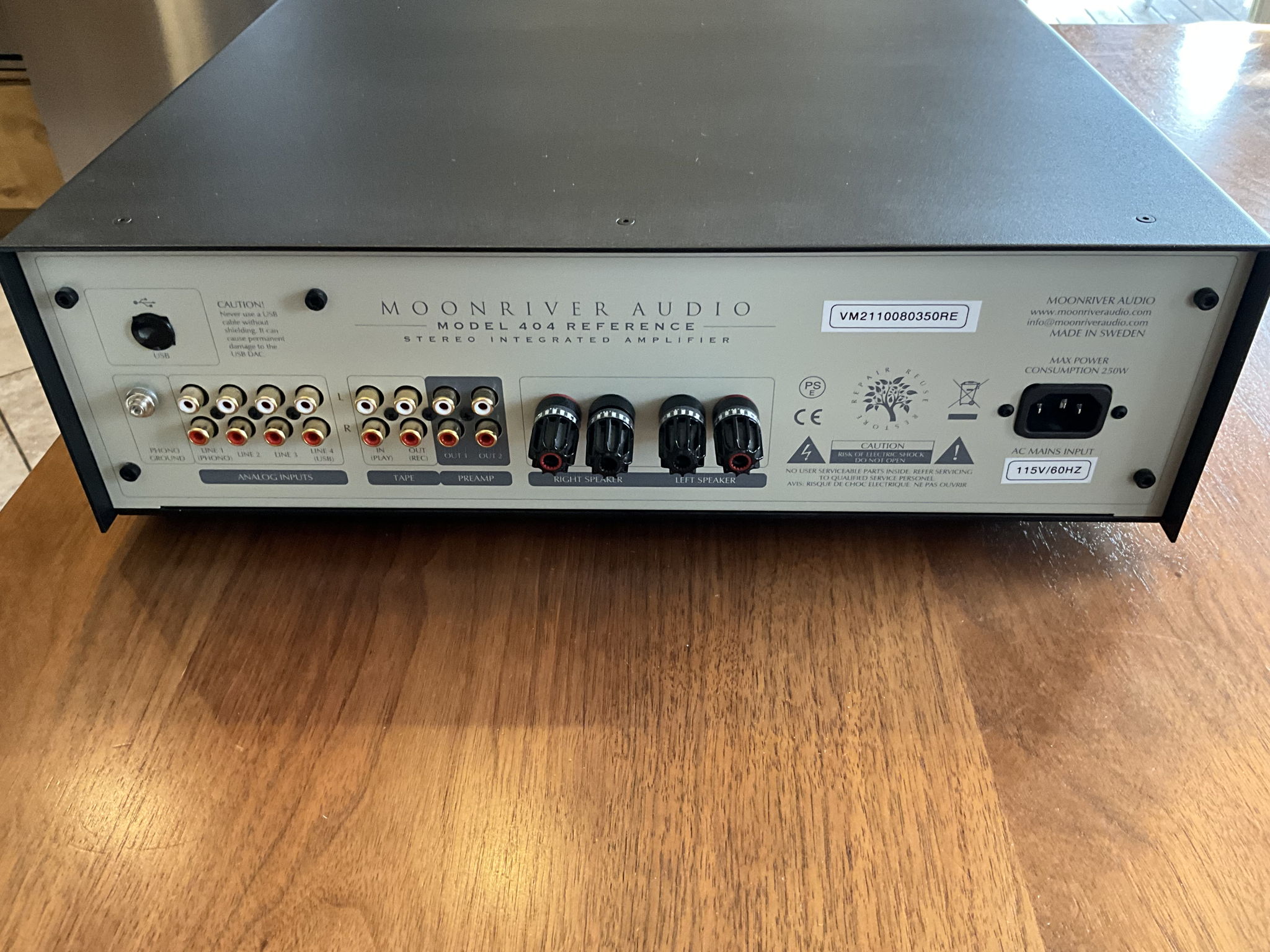 Moonriver 404 Reference Int w/ phono stage 6