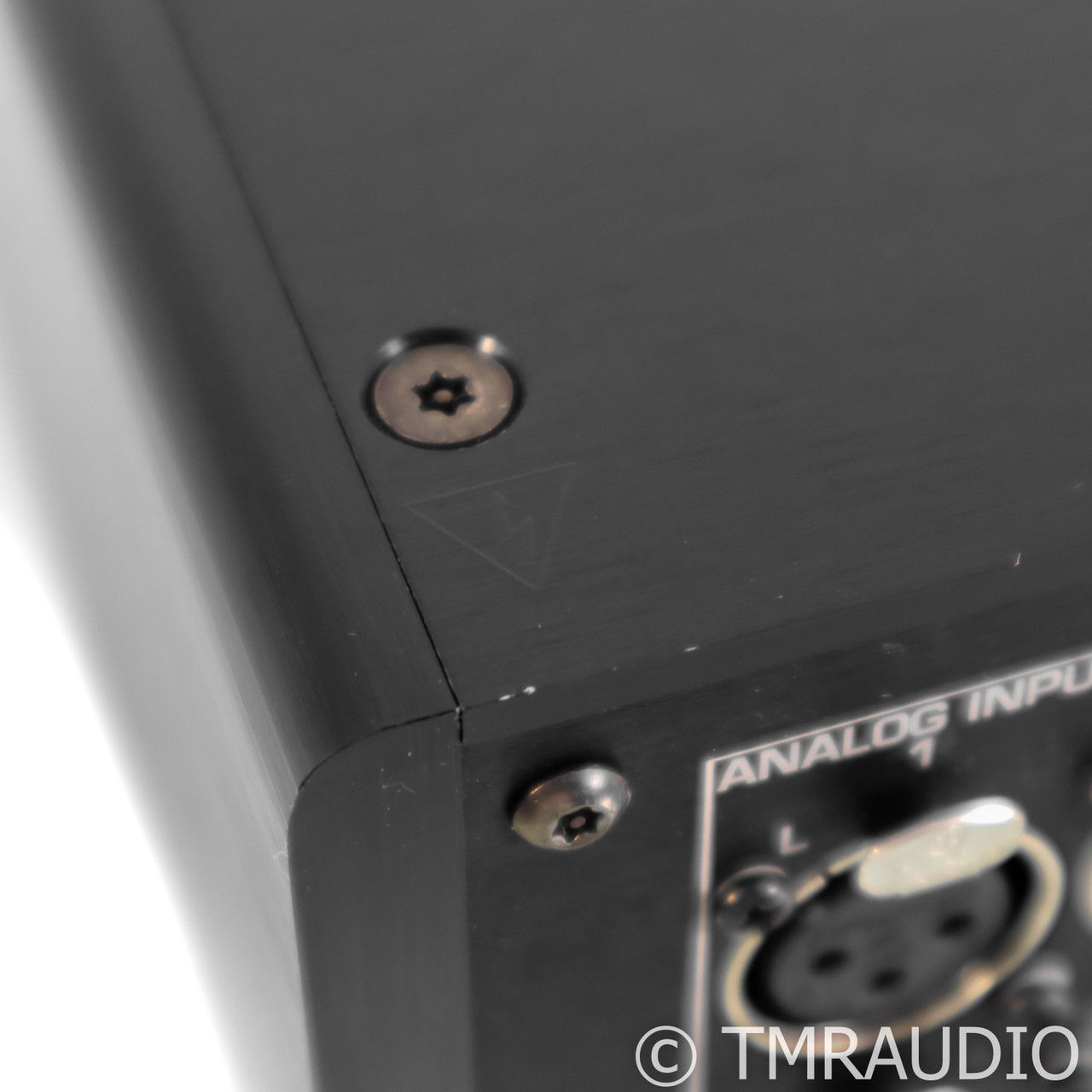 Benchmark Media HPA4 Headphone Amplifier & Preamplifier... 6