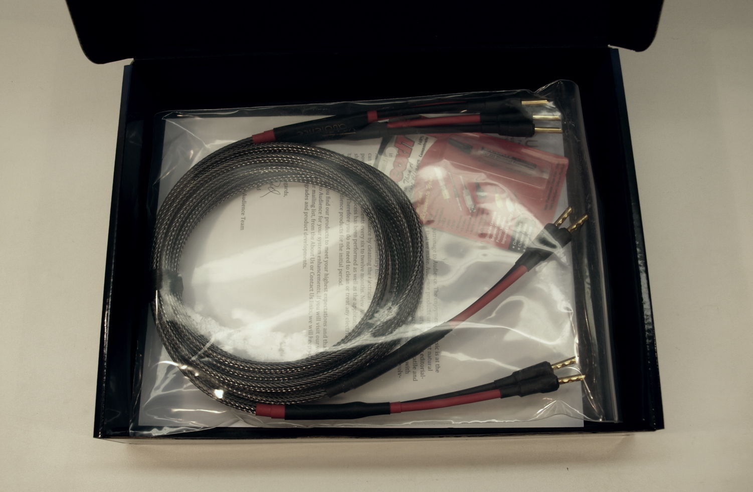 Audience AU24-SX SPEAKER CABLES, BANANAS, 1.0 METERS, N...